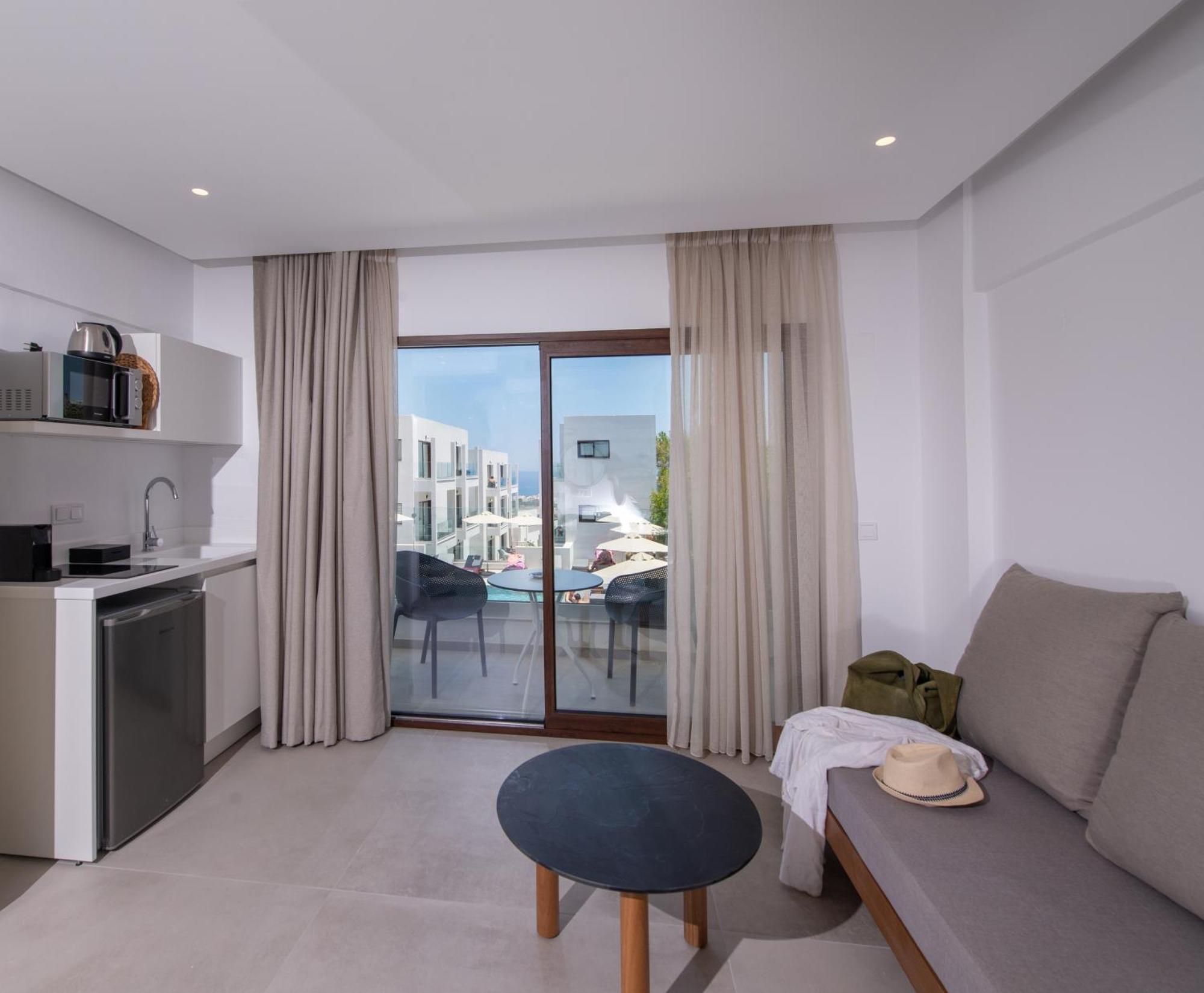 Mika Villas & Suites Херсониссос Экстерьер фото